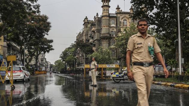 Image for representation: Mumbai Police officers. (Bloomberg) Image for representation: Mumbai Police officers. (Bloomberg)