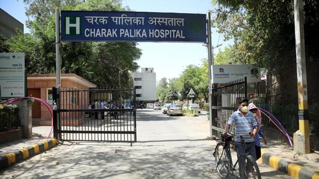 Charak Palika Hospital is NDMC’s largest healthcare facility in Moti Bagh area. (ANI file photo) Charak Palika Hospital is NDMC’s largest healthcare facility in Moti Bagh area. (ANI file photo)