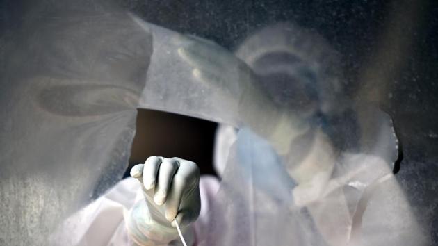 In some private hospitals, relatives of patients who have tested positive even though asymptomatic or with mild symptoms are occupying the critical care beds. (Vipin Kumar/HT PHOTO) In some private hospitals, relatives of patients who have tested positive even though asymptomatic or with mild symptoms are occupying the critical care beds. (Vipin Kumar/HT PHOTO)