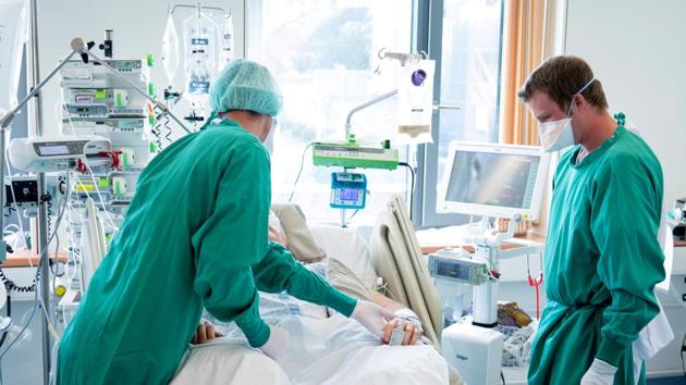 Months of trial and error in the ICU offer clues on how to ...