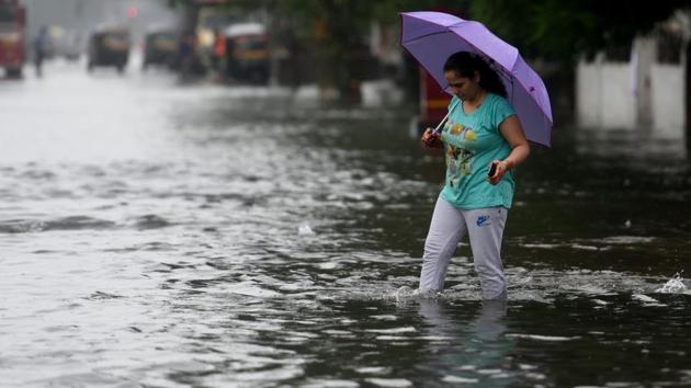 The weather agency further said that interior Maharashtra has received fairly widespread rainfall with mostly moderate rainfall. (Satish Bate/HT Photo) The weather agency further said that interior Maharashtra has received fairly widespread rainfall with mostly moderate rainfall. (Satish Bate/HT Photo)