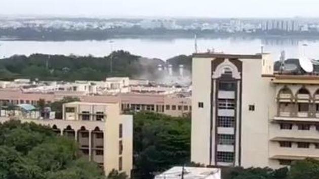 Spread over 25.5 acres, the secretariat complex facing the picturesque Hussain Sagar lake on the eastern side has been serving as the highest seat of administration since the 1950s.
