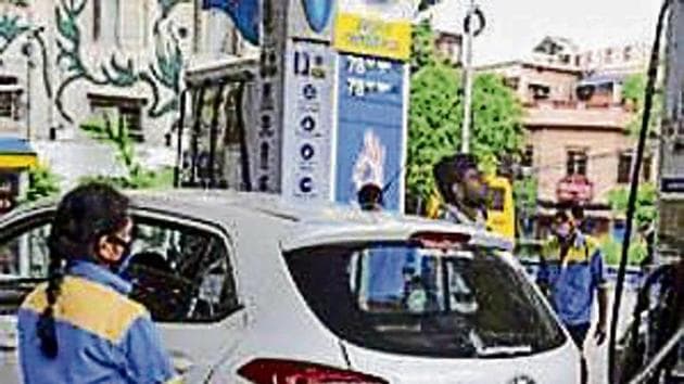 Retail price of petrol remained unchanged for the eighth day at ₹80.43 per litre. Retail price of petrol remained unchanged for the eighth day at ₹80.43 per litre.