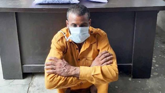 The accused in the custody of Khanna police in Ludhiana on Wednesday. (HT Photo) The accused in the custody of Khanna police in Ludhiana on Wednesday. (HT Photo)