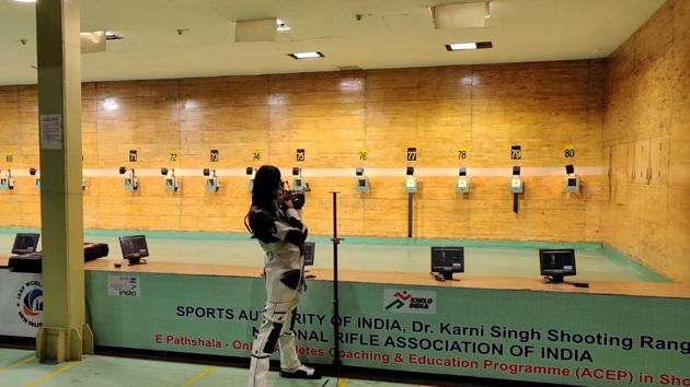 World No. 1 Divyansh Panwar practising at the Karni Singh range on Wednesday.(Hindustan Times)