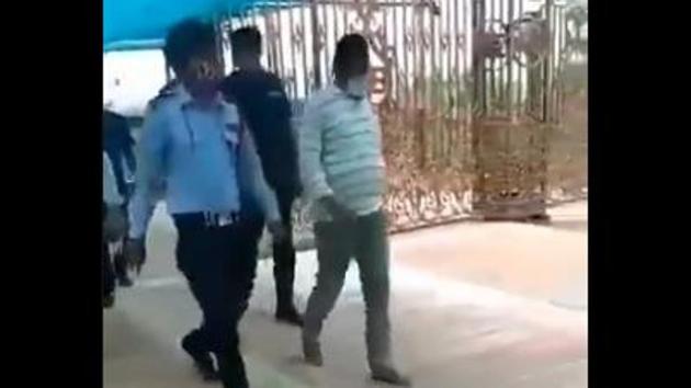 Vikas Dubey, the Kanpur gangster on the run after he killed eight Uttar Pradesh policemen trying to arrest him on July 3, turned up at Ujjain’s Mahakal temple in Madhya Pradesh early on Thursday morning.(Screengrab)