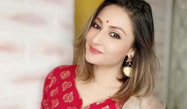 Urvashi Dholakia hit back at her trolls in a new video.
