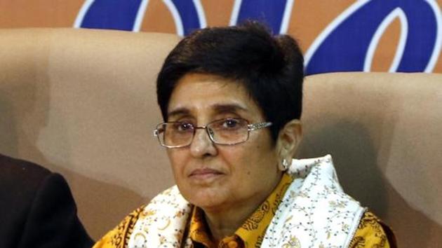 A team of doctors and other health professionals from Indira Gandhi Government Medical college hospital collected the swabs of the Lt Governor Kiran Bedi and other staff for testing on Wednesday.(Arun Sharma/ HT file photo)