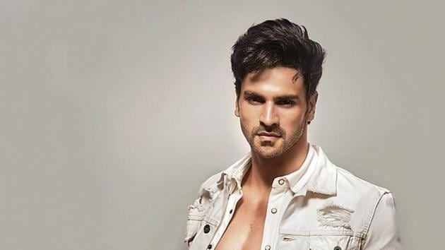 Actor Vivek Dahiya has been a part of shows such as Yeh hai Mohabbatein and Kavach.