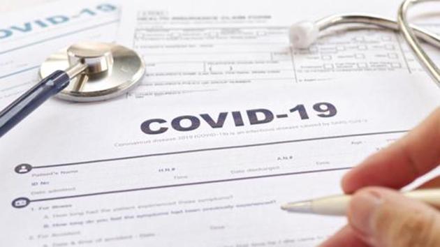 All life, general and health insurance companies have been encouraged to offer standard benefit-based policy, ‘Corona Rakshak’, which hands out a pre-agreed lump-sum upon diagnosis.(Getty Images/iStockphoto)