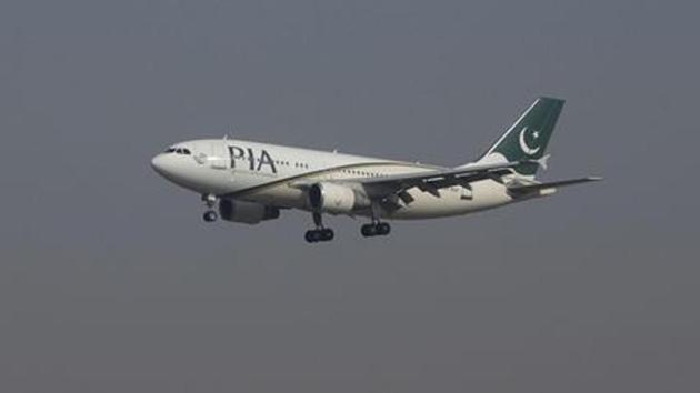 A Pakistan International Airlines (PIA) passenger plane arrives at the Benazir International airport in Islamabad, Pakistan in December 2015.(Reuters File Photo)