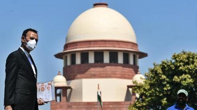 A three-judge bench headed by Chief Justice SA Bobde issued a notice to Uttar Pradesh government while refusing to interfere with an order passed by the Allahabad high court on May 20 which granted bail to Congress leader Sachin Choudhary on the condition that he will not use social media. (Biplov Bhuyan/HT PHOTO) A three-judge bench headed by Chief Justice SA Bobde issued a notice to Uttar Pradesh government while refusing to interfere with an order passed by the Allahabad high court on May 20 which granted bail to Congress leader Sachin Choudhary on the condition that he will not use social media. (Biplov Bhuyan/HT PHOTO)