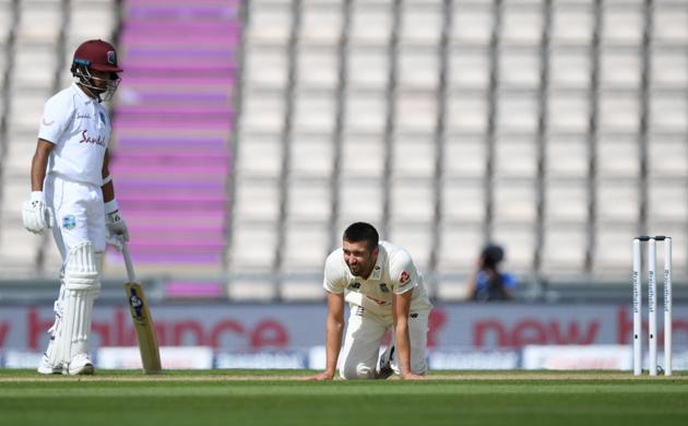 Cricket - First Test - England v West Indies - Rose Bowl Cricket Stadium, Southampton, Britain - July 10, 2020 England's Mark Wood, as play resumes behind closed doors following the outbreak of the coronavirus disease (COVID-19) Mike Hewitt/Pool via REUTERS (REUTERS)