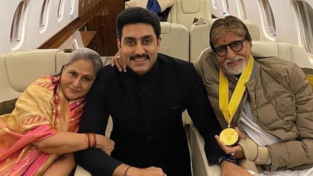 Amitabh Bachchan, Abhishek Bachchan are admitted at the Nanavati hospital.