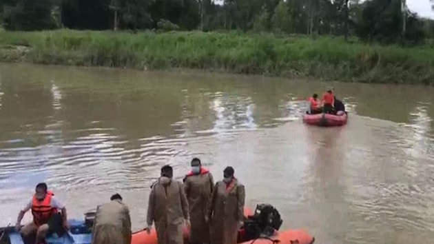 A total of 11 search and rescue teams of NDRF are pre-positioned deployed in Assam, an NDRF statement said.(ANI twitter)