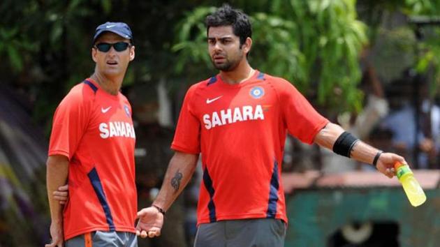 Virat Kohli in discussion with Gary Kirsten. File image.(AFP)