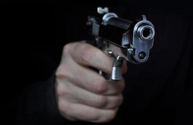 One of the men had threatened a Swiggy delivery boy with a gun before fleeing with his bike.(Getty Images/iStockphoto) One of the men had threatened a Swiggy delivery boy with a gun before fleeing with his bike.(Getty Images/iStockphoto)