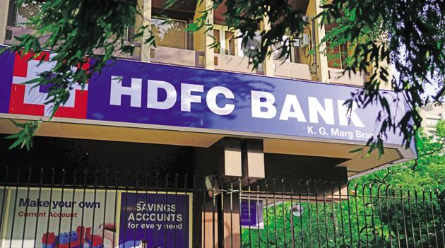 exits-signal-big-revamp-at-hdfc-bank-hindustan-times