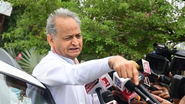 Rajasthan chief minister Ashok Gehlot talking to media persons outside Hotel Fairmont, in Jaipur, Rajasthan on Wednesday.(HT Photo)