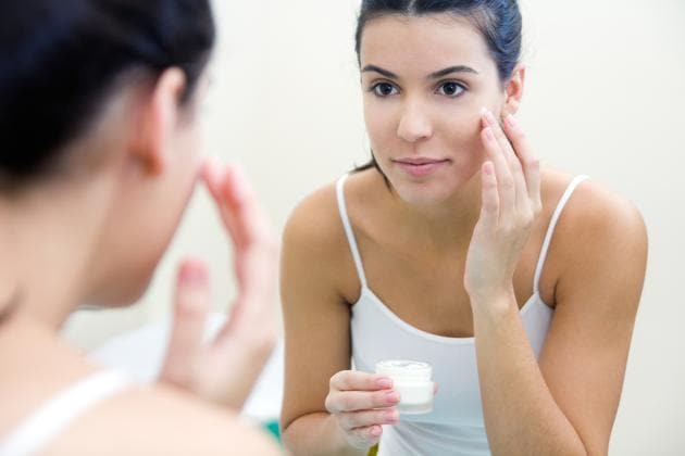 Frequent cleansing and refreshing will help keep it looking and feeling clean (Photo: iStock) Frequent cleansing and refreshing will help keep it looking and feeling clean (Photo: iStock)