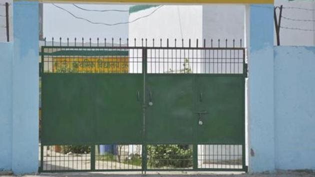 Government schools also said that they have seen an uptick in students who were migrating from private to government schools. (Sakib Ali/HT file photo. Representative image) Government schools also said that they have seen an uptick in students who were migrating from private to government schools. (Sakib Ali/HT file photo. Representative image)