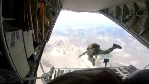 Image is a video grab(Twitter)