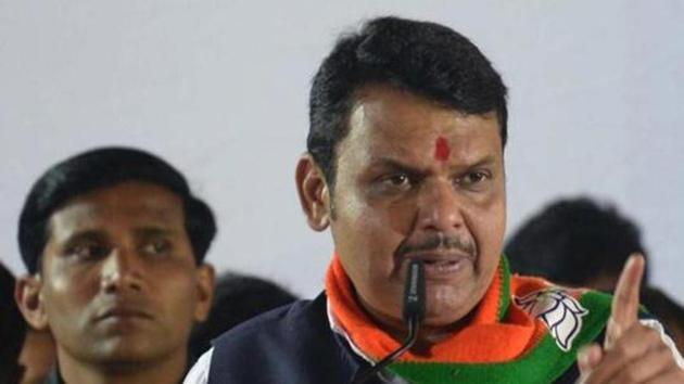 The Sena said that Fadnavis has been touring the state to monitor the Covid-19 relief work and the health facilities and has expressed satisfaction over the work being carried out by the state government against coronavirus.. (HT PHOTO)