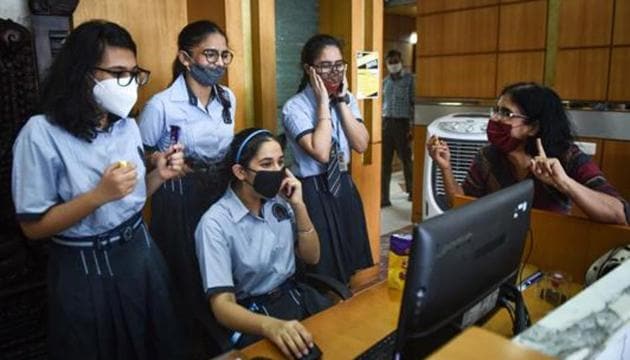 HBSE 12th Result 2020(Sanchit Khanna/HT PHOTO) HBSE 12th Result 2020(Sanchit Khanna/HT PHOTO)