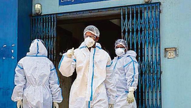 In the old Police Headquarters (PHQ) of Chhattisgarh, which is located in Raipur town, 26 police personnel tested Covid-19 positive and another seven attached to the new PHQ in Naya Raipur.(HT Photo) In the old Police Headquarters (PHQ) of Chhattisgarh, which is located in Raipur town, 26 police personnel tested Covid-19 positive and another seven attached to the new PHQ in Naya Raipur.(HT Photo)