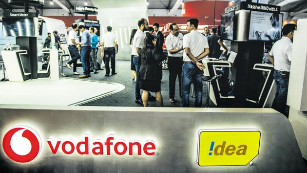 The Supreme Court move comes as a big relief for cash-strapped Vodafone, which is struggling to pay its adjusted gross revenue (AGR) related dues. (PRADEEP GAUR/MINT) The Supreme Court move comes as a big relief for cash-strapped Vodafone, which is struggling to pay its adjusted gross revenue (AGR) related dues. (PRADEEP GAUR/MINT)