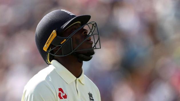 FILE PHOTO: Cricket - Ashes 2019 - Third Test - England v Australia - Headingley, Leeds, Britain - August 23, 2019 England's Jofra Archer looks dejected after being caught out by Australia's Tim Paine off the bowling of Pat Cummins Action Images via Reuters/Lee Smith/File Photo(Action Images via Reuters)