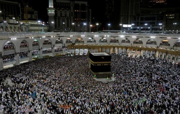FILE PHOTO: Muslim pilgrims circle the Kaaba and pray at the Grand mosque at the end of their Haj pilgrimage in the holy city of Mecca, Saudi Arabia August 13, 2019.(REUTERS/Umit Bektas/File Photo)