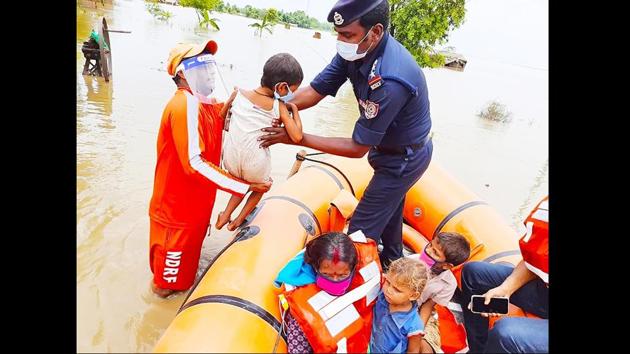 The NDRF has deployed 21 rescue teams in Bihar. “In Bihar, the water flow depends on rains in Nepal’s Terai region. The evacuation is selective in most places as the rural people decide when they should go to the camp, but they are persuaded to do so if the situation is severe,” Pradhan told ANI. (Santosh Kumar / HT Photo) The NDRF has deployed 21 rescue teams in Bihar. “In Bihar, the water flow depends on rains in Nepal’s Terai region. The evacuation is selective in most places as the rural people decide when they should go to the camp, but they are persuaded to do so if the situation is severe,” Pradhan told ANI. (Santosh Kumar / HT Photo)