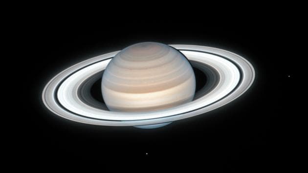 This new Saturn image was taken during summer in the planet’s northern hemisphere.(Twitter/@NASAHubble)