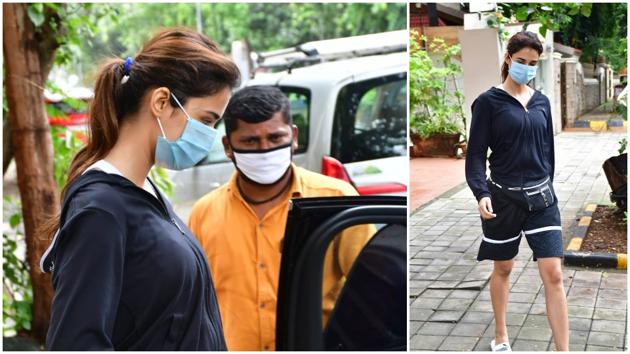 Disha Patani spotted in Khar, Mumbai.