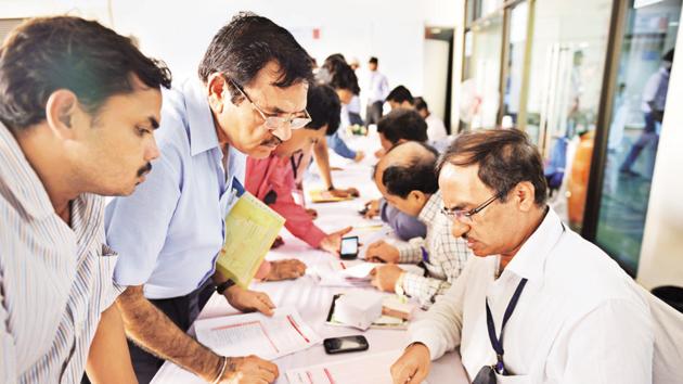 Experts said taxpayers need to be very careful because discrepancies in information or documents provided by them could attract scrutiny by multiple agencies. (Pradeep Gaur/Mint Archives)