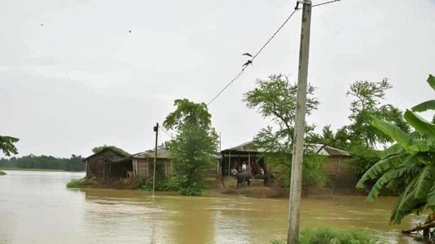 A view of flood affected village in Madhubani, Bihar.(HT photo)