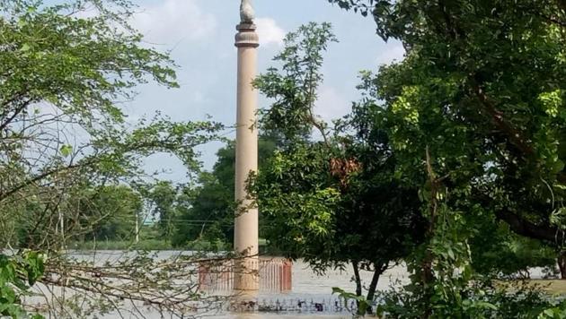 The Ashokan Pillar at Lauria in West Champaran, Buddhist stupa at Kesaria in East Champaran district and the remains of the fort of the ancient ruler Raja Bali at Balirajgarh in Madhubani district have seen severe inundation due to heavy rains in Bihar. (HT Photos) The Ashokan Pillar at Lauria in West Champaran, Buddhist stupa at Kesaria in East Champaran district and the remains of the fort of the ancient ruler Raja Bali at Balirajgarh in Madhubani district have seen severe inundation due to heavy rains in Bihar. (HT Photos)