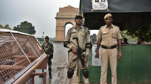 New Delhi, India - August 14, 2019: Delhi police and paramilitary forces stand guard on the eve of Independence Day, in New Delhi, India, on Wednesday.(Raj K Raj/HT PHOTO)