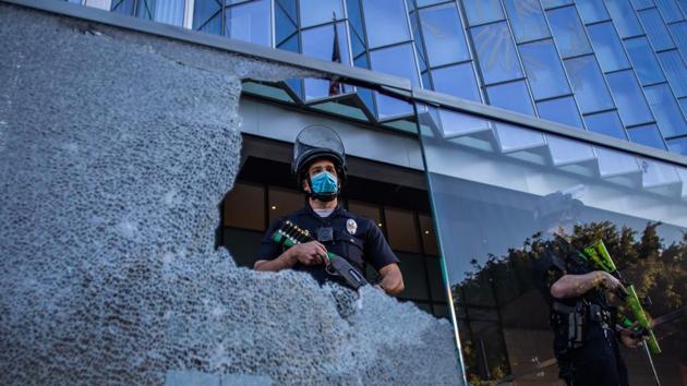 Weeks of nationwide unrest have struck several US cities since the death of George Floyd in Minneapolis on May 25.(AFP) Weeks of nationwide unrest have struck several US cities since the death of George Floyd in Minneapolis on May 25.(AFP)