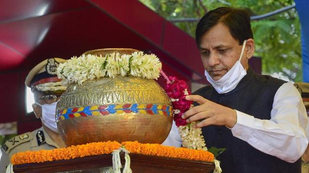 Minister of State for Home Nityanand Rai pays tributes at a memorial before his address on 82nd Raising Day of the CRPF in New Delhi on Monday. (PTI) Minister of State for Home Nityanand Rai pays tributes at a memorial before his address on 82nd Raising Day of the CRPF in New Delhi on Monday. (PTI)