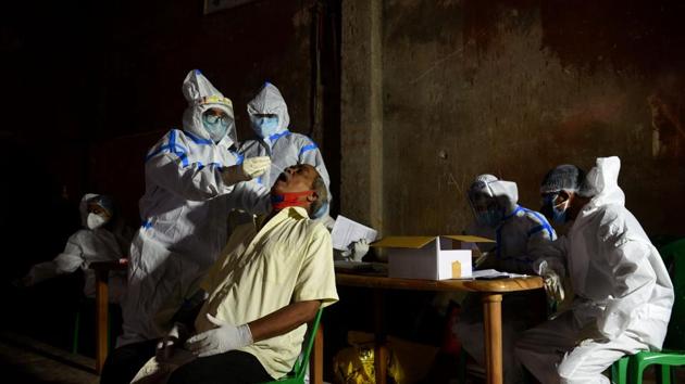 It took just two days for the country’s tally to reach 14,35,453—there were 13,36,861 Covid-19 cases on July 25. (Samir Jana/HT file photo) It took just two days for the country’s tally to reach 14,35,453—there were 13,36,861 Covid-19 cases on July 25. (Samir Jana/HT file photo)