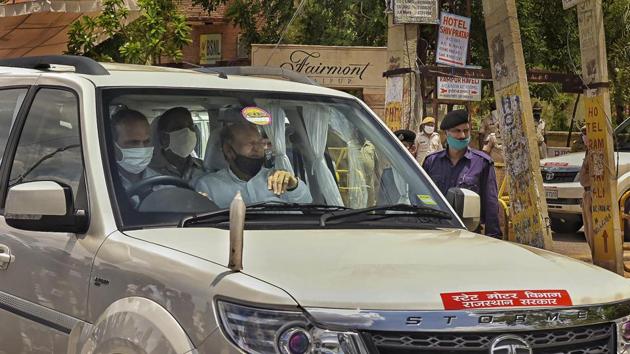 Rajasthan Chief Minister Ashok Gehlot leaves from a hotel in Jaipur.(PTI) Rajasthan Chief Minister Ashok Gehlot leaves from a hotel in Jaipur.(PTI)