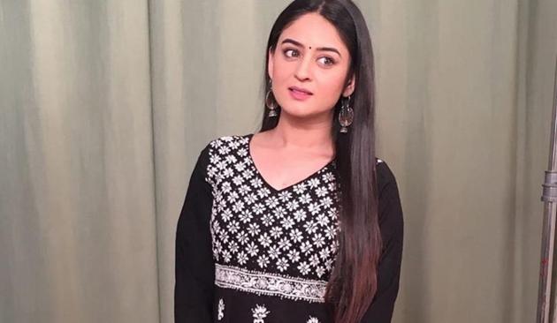 Mahhi Vij Claims Her Cook Threatened To Stab Her, Says 'I Am Scared For My  Daughter' - News18