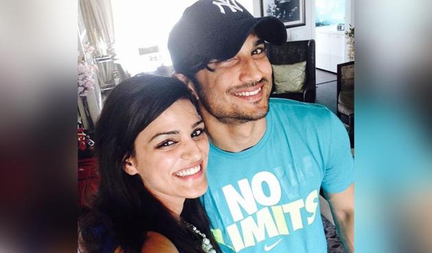 Sushant Singh Rajput with sister Shweta Singh Kirti.