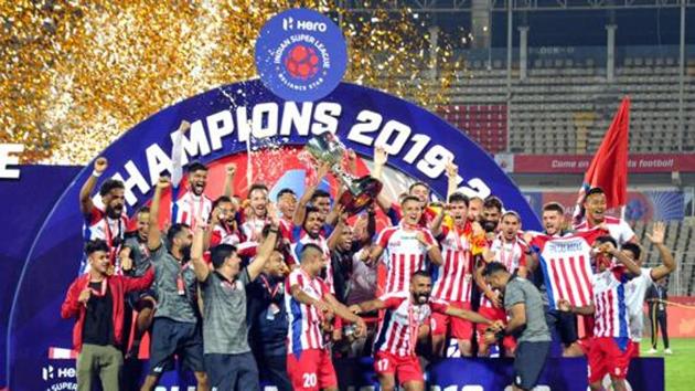 Players of ATK Kolkota celebrate after winning the 6th edition of the Indian Super League (ISL) football final match in Fatorda, Goa, Saturday, March 14, 2020.(PTI)