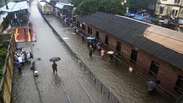 India’s cities fail to battle old and new challenges because of several reasons(AP)