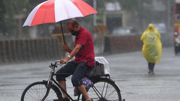 Kerala To Receive Heavy Rainfall; Yellow, Orange Alert Issued Across ...