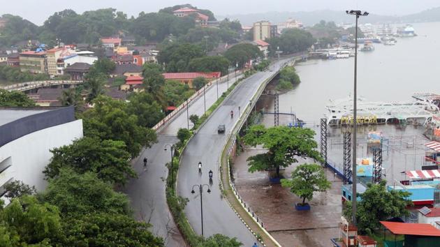 A view of the deserted streets as Goa government has imposed lockdown following the rising cases of Covid-19, in Panaji.(ANI)