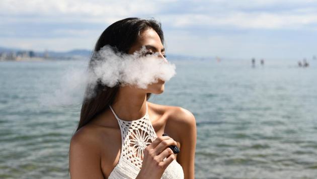 Vaping has negative effects on the lungs and is detrimental to the developing foetus during pregnancy. (Representational Image)(Unsplash) Vaping has negative effects on the lungs and is detrimental to the developing foetus during pregnancy. (Representational Image)(Unsplash)